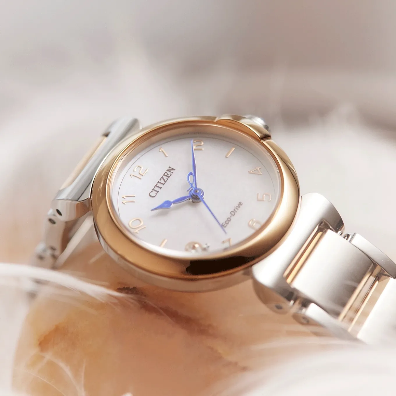 EM1136-87D Citizen L Damen Edelstahl | perlmutt weiß | ø 26mm