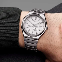 NJ0180-80A               Herren Super Titanium ™ | silberfarben | ø 40.5mm